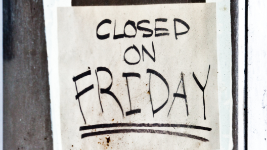 Bild: Closed on Friday